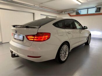 BMW 330D Gran Turismo (GT)