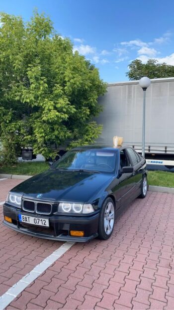 BMW e36 325TDS